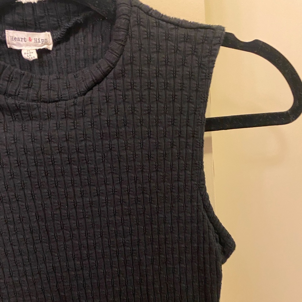 MIDI bodycon ribbed black dress.